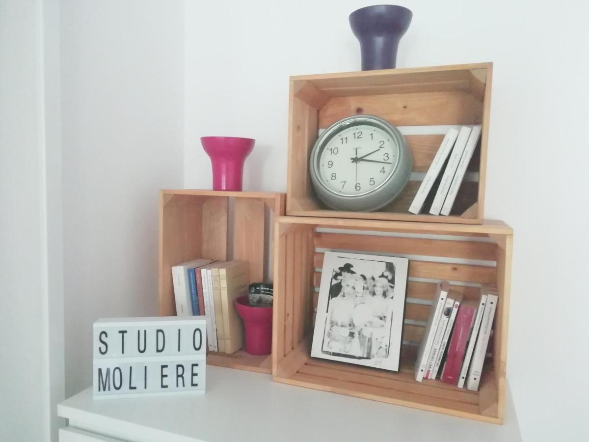 Studio Moliere Apartment Brasov Luaran gambar