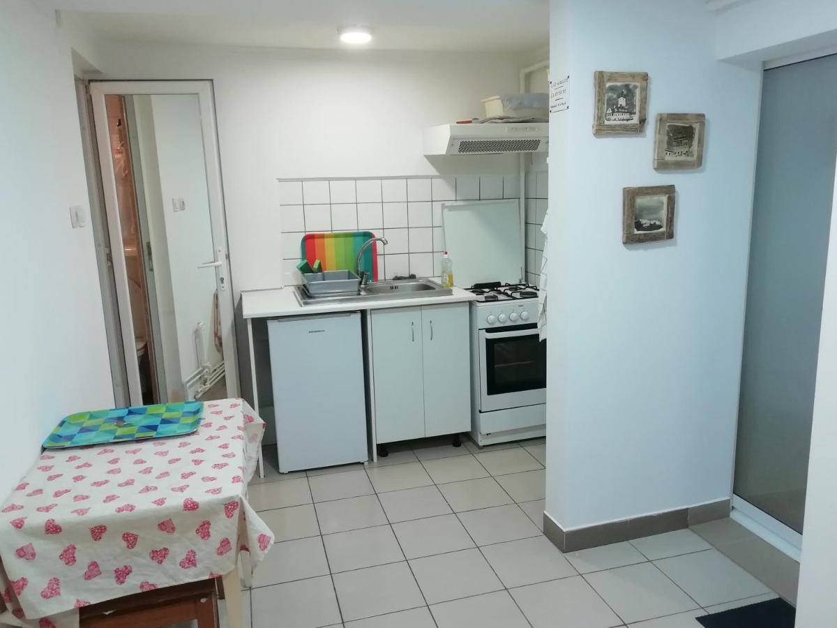 Studio Moliere Apartment Brasov Luaran gambar